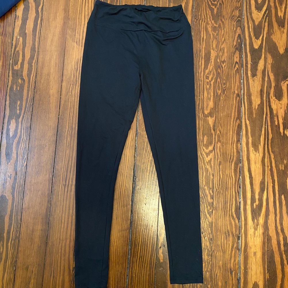 Black lularoe one size leggings